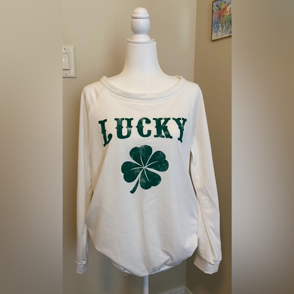 St Patrick’s Day long sleeve Women’s Md Shirt - Picture 1 of 6